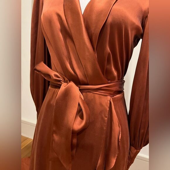 Ulla Johnson (Zimmerman) 100% silk wrap dress size 4 - Picture 5 of 12